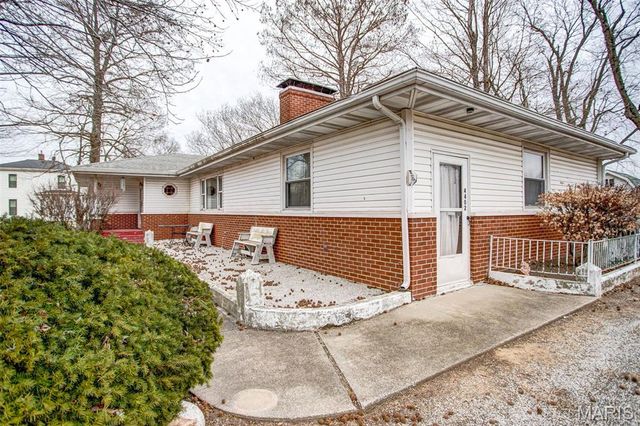 4402 Wanda Road, Edwardsville, IL 62025