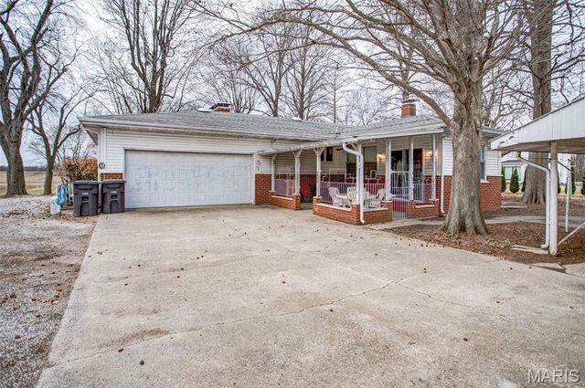 4402 Wanda Road, Edwardsville, IL 62025