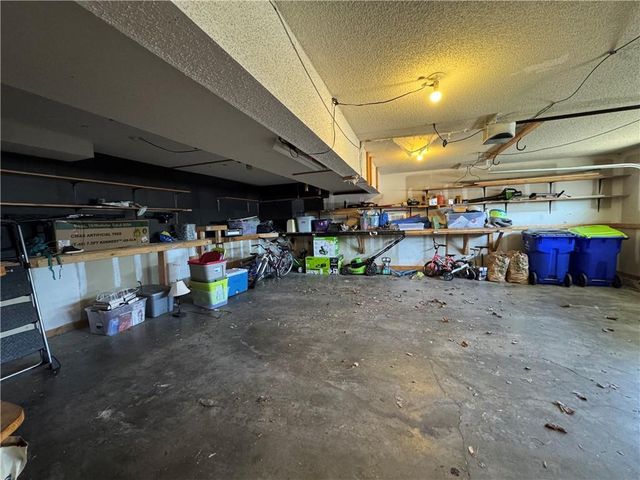 300 N Hickory Street, Gardner, KS 66030