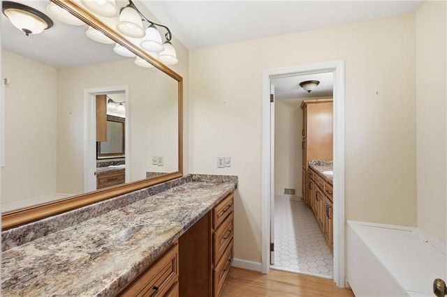 2224 Colonial Drive, Gainesville, GA 30501