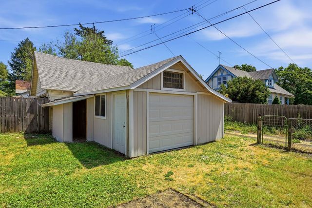2724 E Diamond Ave, Spokane, WA 99217