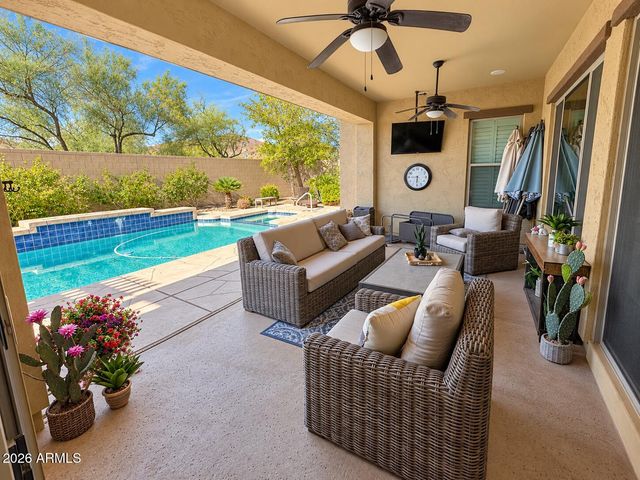 1522 W HORSETAIL Trail, Phoenix, AZ 85085