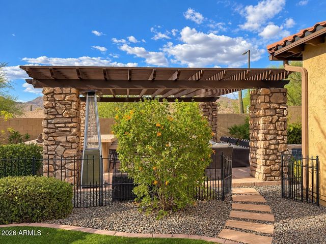 1522 W HORSETAIL Trail, Phoenix, AZ 85085