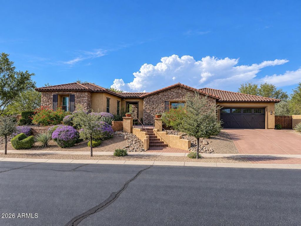 1522 W HORSETAIL Trail, Phoenix, AZ 85085 — exterior