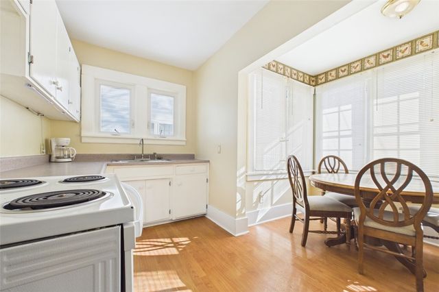 115-117 Genesee Park Blvd, Rochester, NY 14611