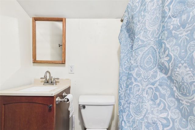 115-117 Genesee Park Blvd, Rochester, NY 14611