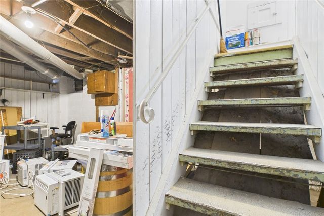 115-117 Genesee Park Blvd, Rochester, NY 14611