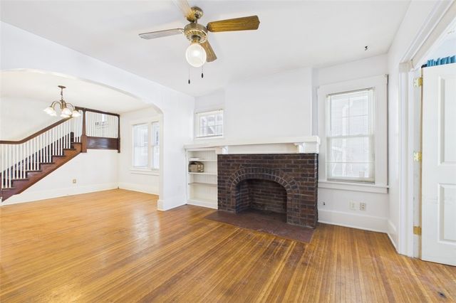 115-117 Genesee Park Blvd, Rochester, NY 14611