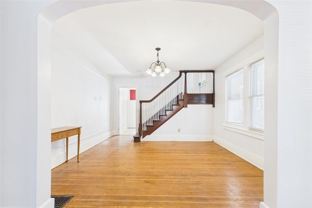 115-117 Genesee Park Blvd, Rochester, NY 14611