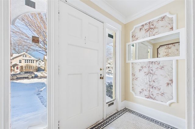 115-117 Genesee Park Blvd, Rochester, NY 14611