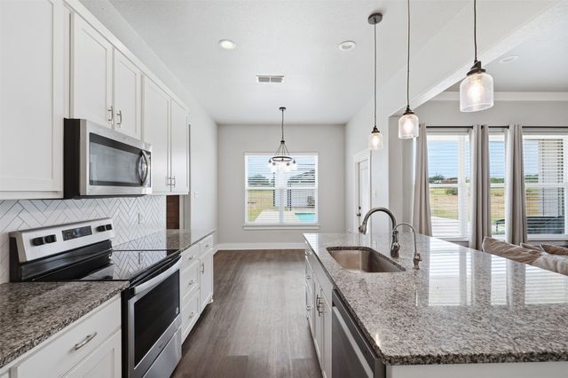 109 Stonegate Avenue, Weatherford, TX 76087