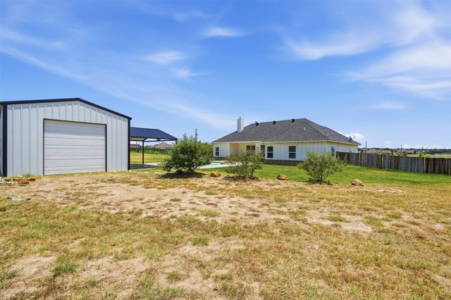 109 Stonegate Avenue, Weatherford, TX 76087