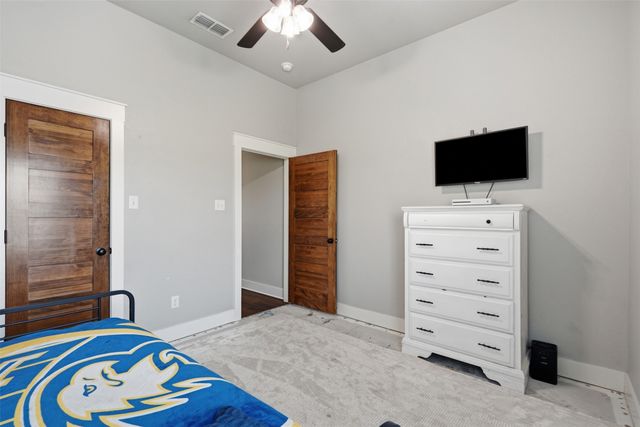 109 Stonegate Avenue, Weatherford, TX 76087