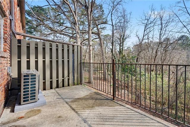 3083 Colonial Way E, Atlanta, GA 30341