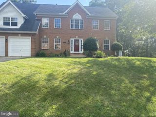 8907 DORIS DR, Fort Washington, MD 20744