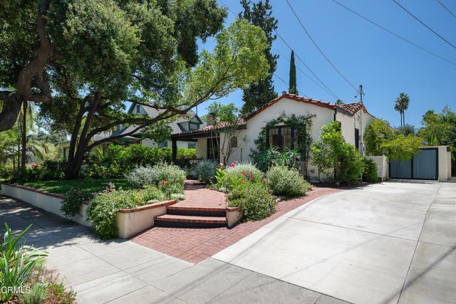 859 Sunset Avenue, Pasadena, CA 91103