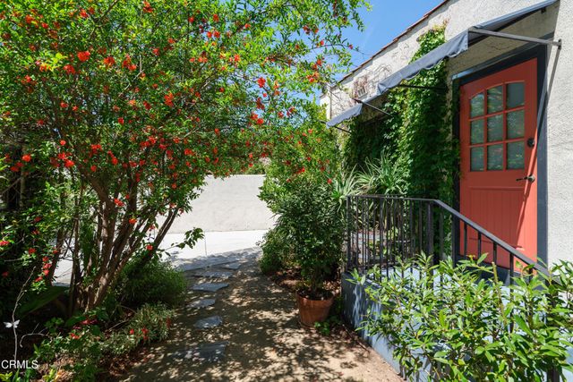 859 Sunset Avenue, Pasadena, CA 91103
