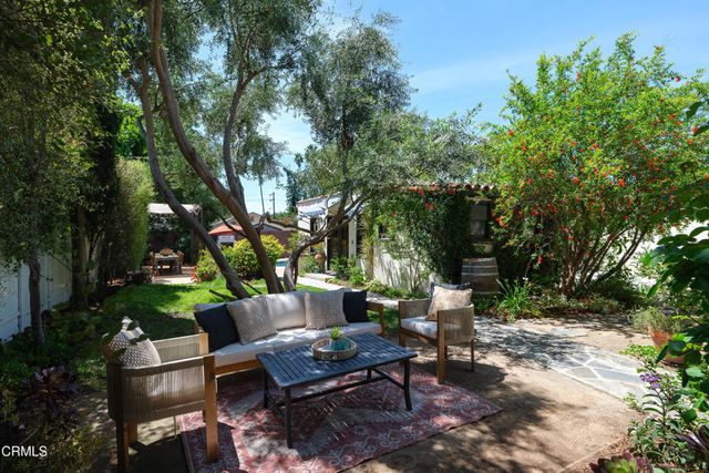 859 Sunset Avenue, Pasadena, CA 91103