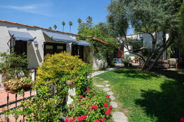859 Sunset Avenue, Pasadena, CA 91103
