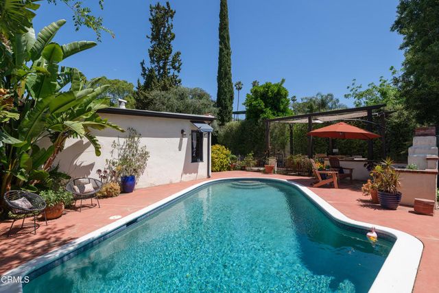859 Sunset Avenue, Pasadena, CA 91103