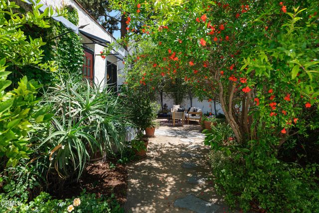 859 Sunset Avenue, Pasadena, CA 91103