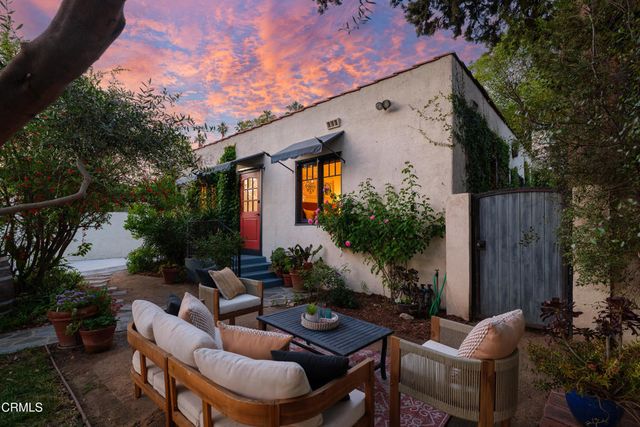 859 Sunset Avenue, Pasadena, CA 91103