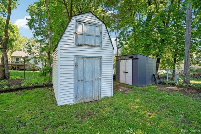157 East Street, Oxford, MI 48371