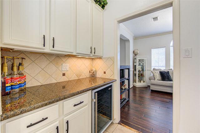 4007 Perry Knoll Court, Sugar Land, TX 77479