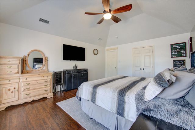 4007 Perry Knoll Court, Sugar Land, TX 77479