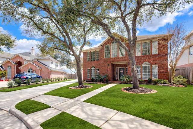 4007 Perry Knoll Court, Sugar Land, TX 77479