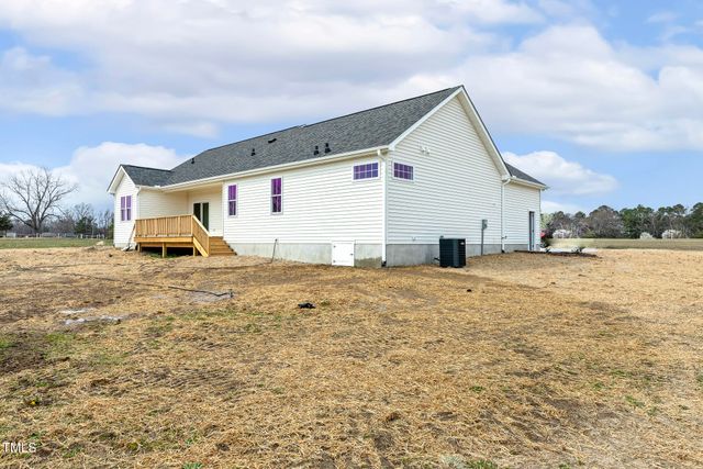 239 Surles Road, Benson, NC 27504