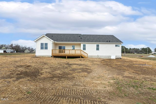 239 Surles Road, Benson, NC 27504