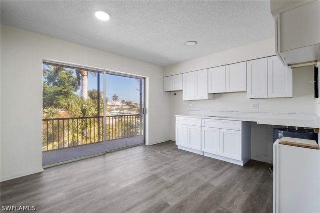 1560 Colonial BLVD 234, Fort Myers, FL 33907