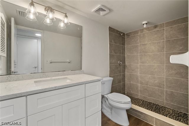 1560 Colonial BLVD 234, Fort Myers, FL 33907