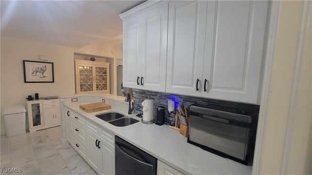 1865 Concordia Lake CIR 402, Cape Coral, FL 33909