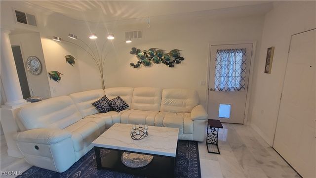 1865 Concordia Lake CIR 402, Cape Coral, FL 33909