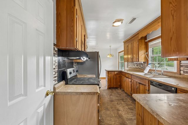 1031 College Ave, Nashville, TN 37209