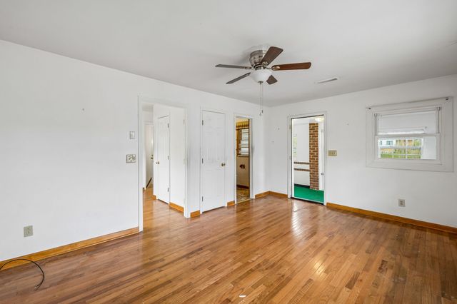 1031 College Ave, Nashville, TN 37209