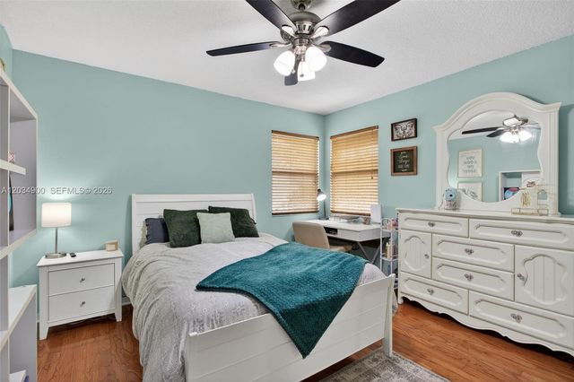 5115 NW 51st Ave, Coconut Creek, FL 33073
