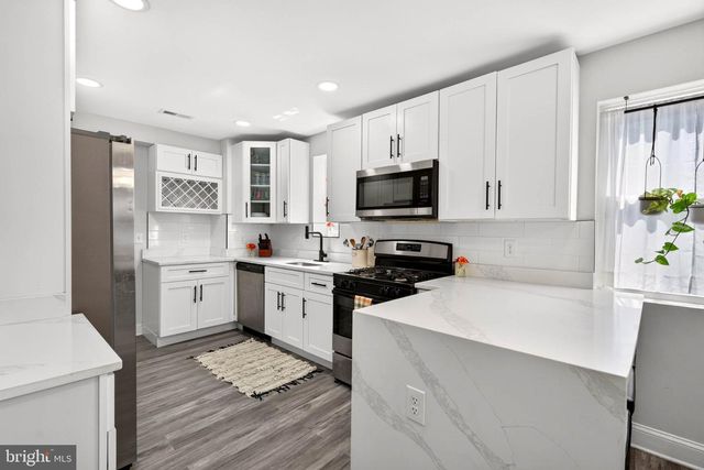 3806 BIDDISON LN, Baltimore, MD 21206