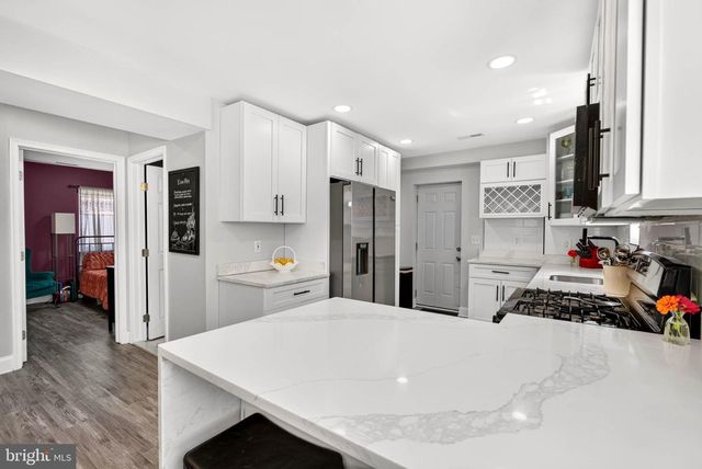 3806 BIDDISON LN, Baltimore, MD 21206