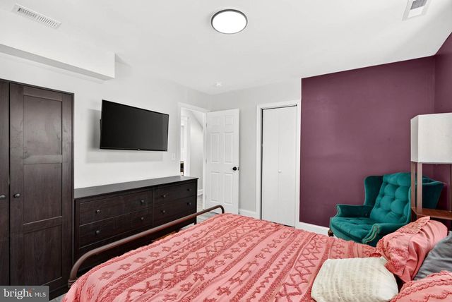 3806 BIDDISON LN, Baltimore, MD 21206