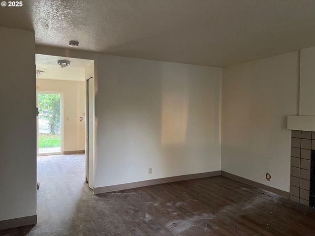 19901 Sw MEADOWBROOK Ct, Beaverton, OR 97078