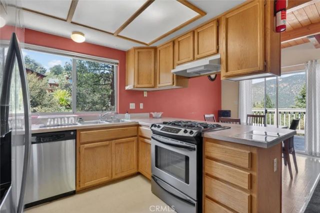 2005 Zermatt Drive, Pine Mountain Club, CA 93222