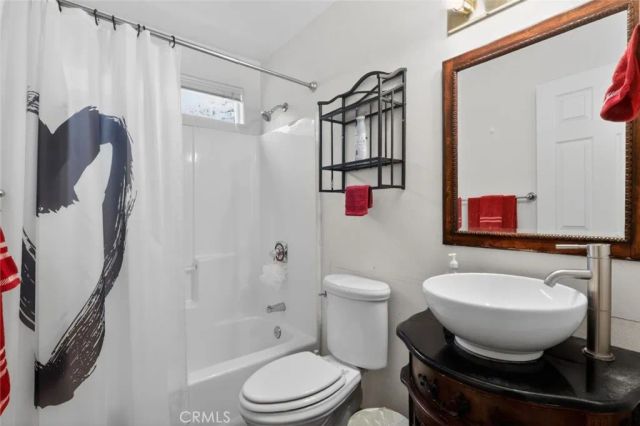 2005 Zermatt Drive, Pine Mountain Club, CA 93222