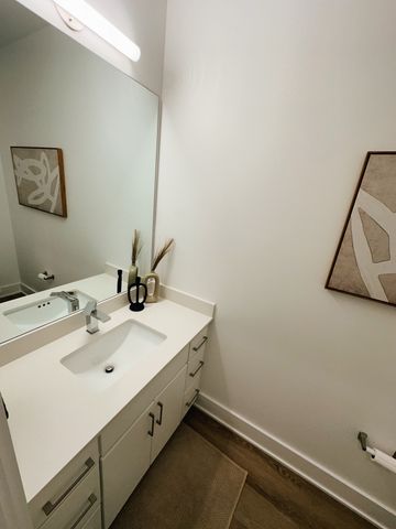 542 Southgate Ave Apt 203, Nashville, TN 37203