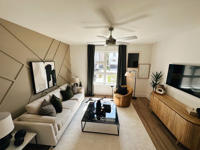 542 Southgate Ave Apt 203, Nashville, TN 37203