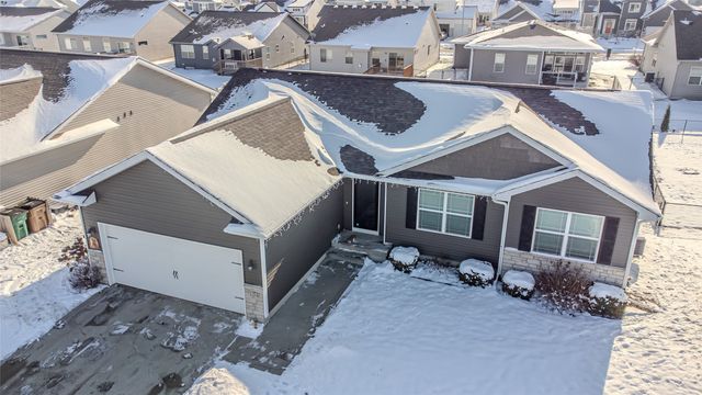 104 NE 23rd Court, Grimes, IA 50111