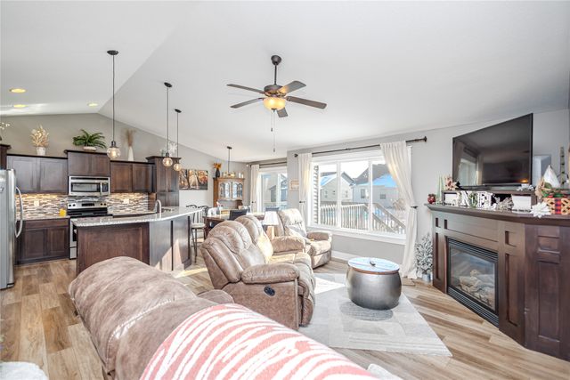 104 NE 23rd Court, Grimes, IA 50111