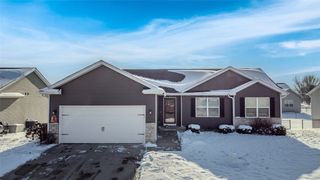 104 NE 23rd Court, Grimes, IA 50111